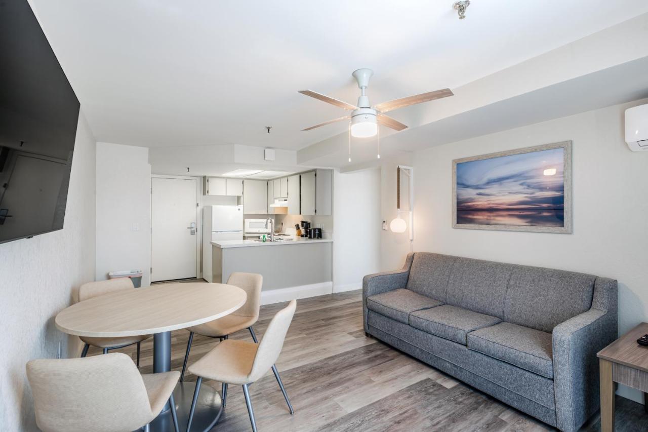 Grand Shores West Redington Shores Exterior photo